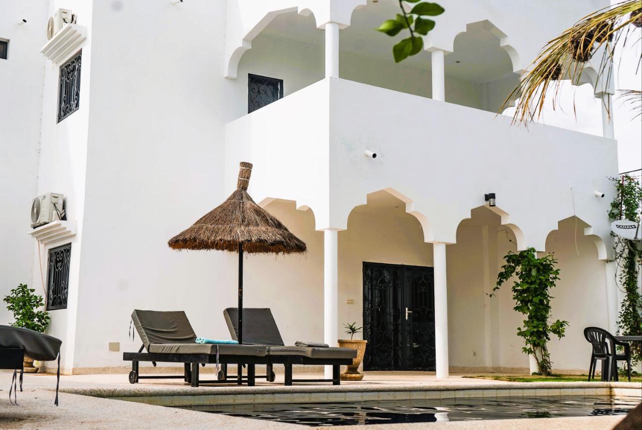 La Baraka, Extravagant Villa For 8 With Pool In Saly Gandigal ภายนอก รูปภาพ