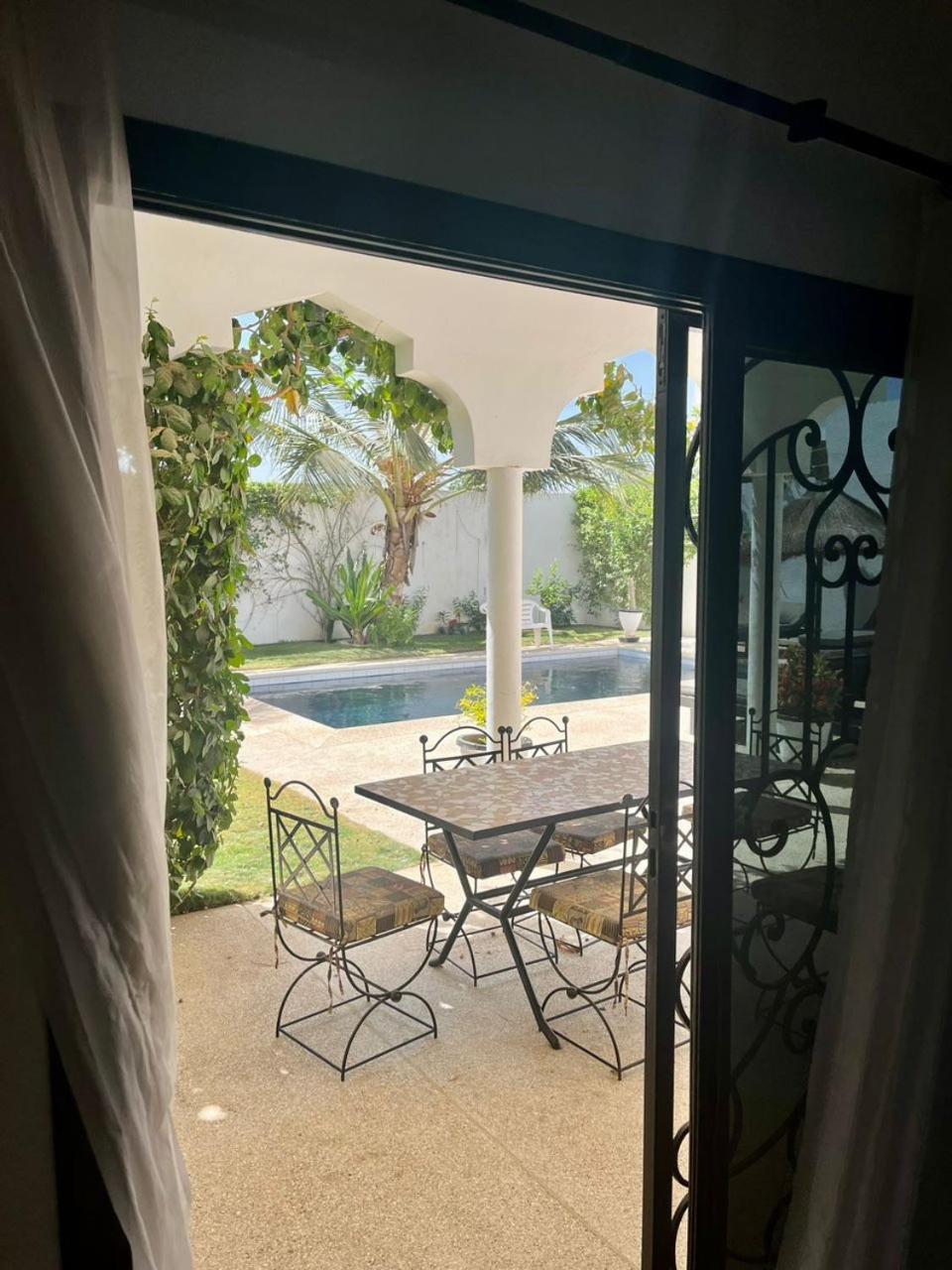 La Baraka, Extravagant Villa For 8 With Pool In Saly Gandigal ภายนอก รูปภาพ
